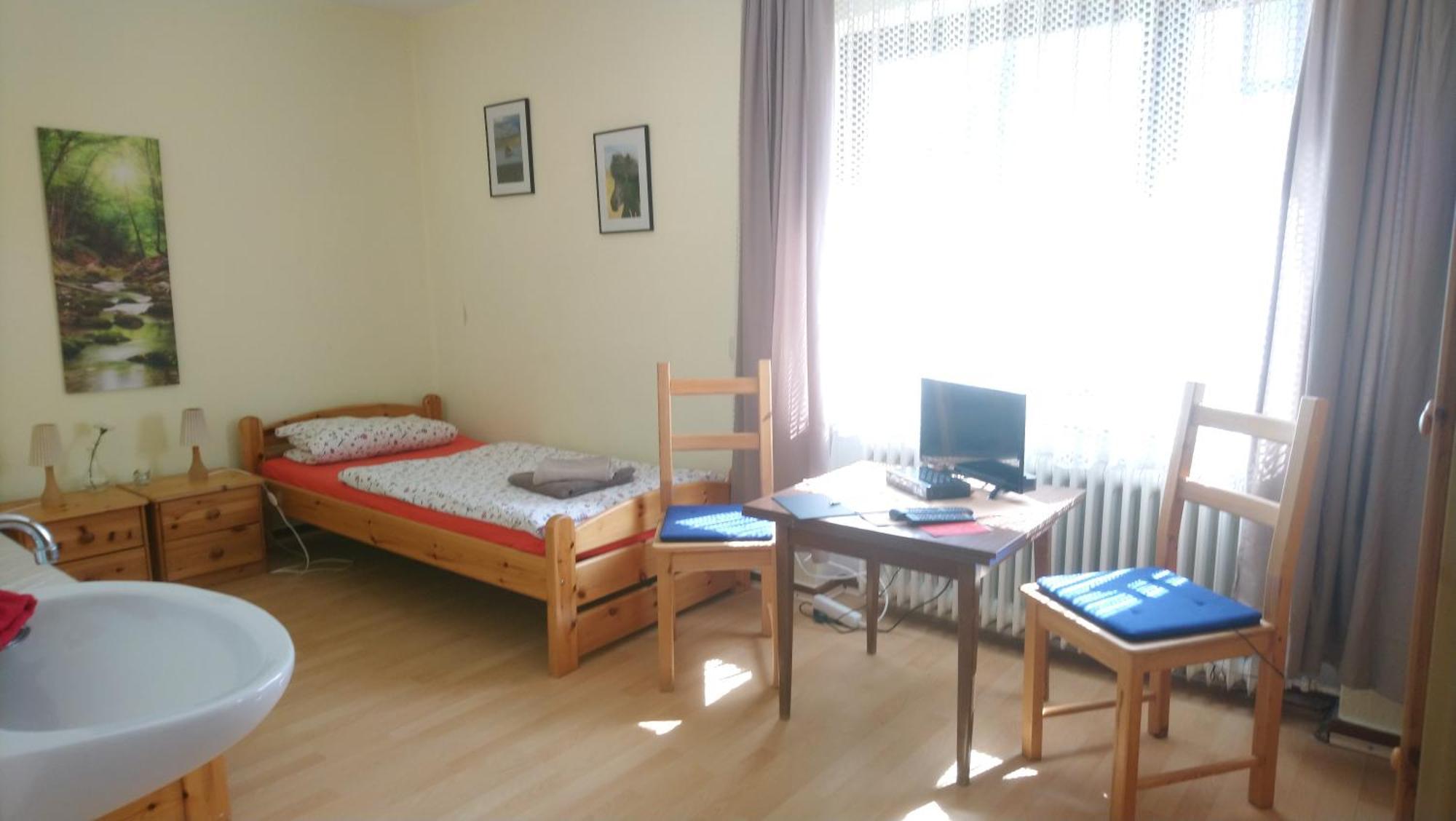 Gaestehaus Burgwald-Trekking Mittelsimtshausen Room photo